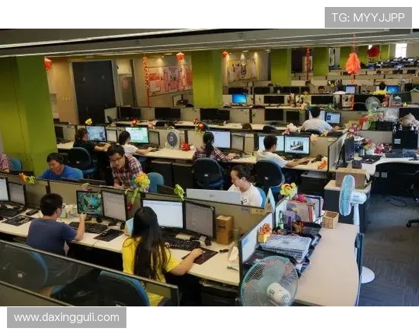 亚星网络百家家乐：全天候客服支持保障玩家的顺畅游戏体验